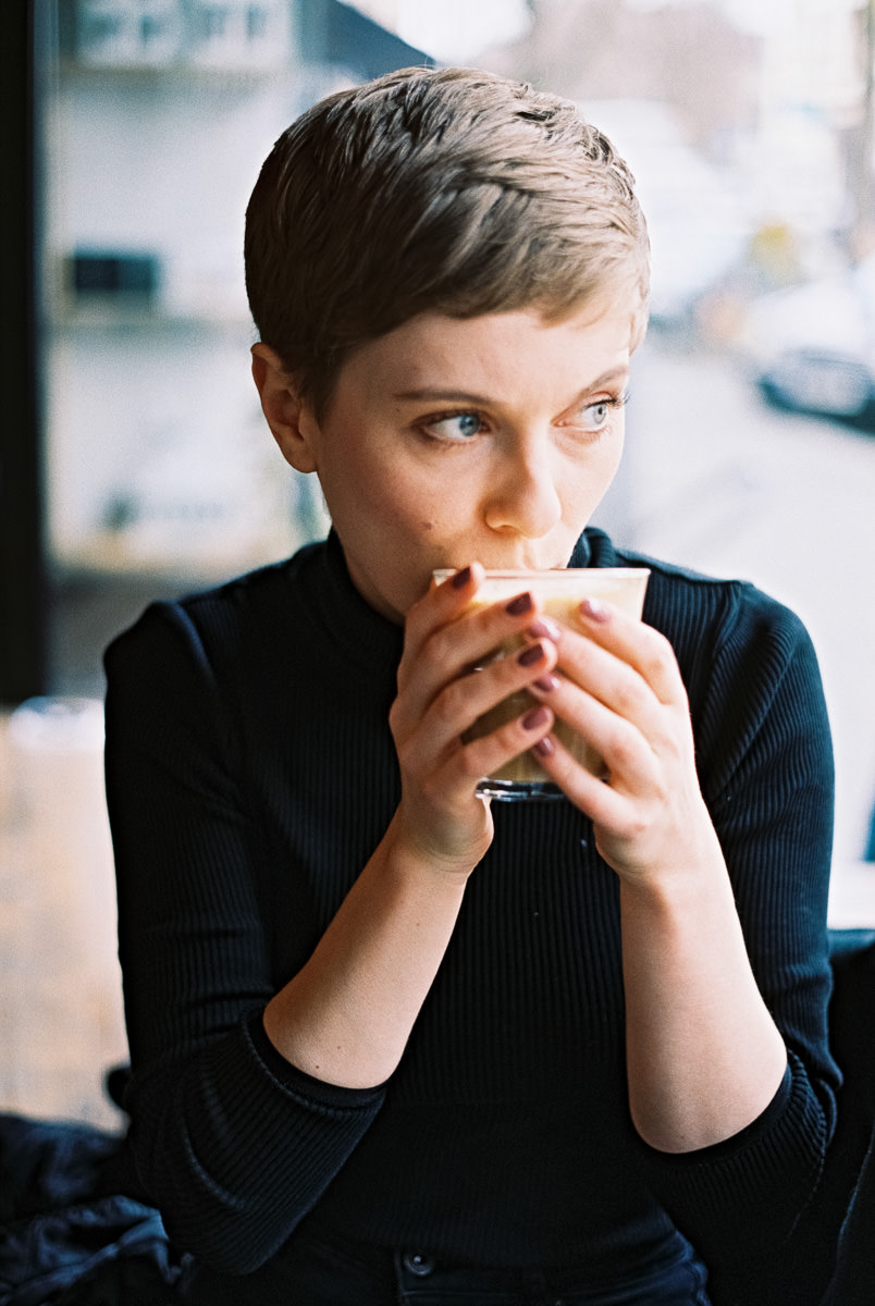 Nadja, analog fotografiert von Lars Gehrlein in Köln